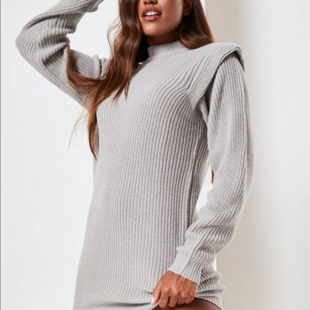 Gray shoulder lip sweater dress